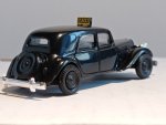 107 CITROËN TRACTION AVANT TAXI ref 91477 de BREKINA (2).jpg