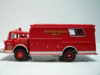 1MACK BOMBERS de ATHEARN (2).JPG